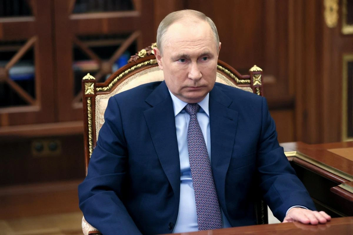 У Кремлі розповіли про "послання" Зеленського, яке Фіцо привіз Путіну
